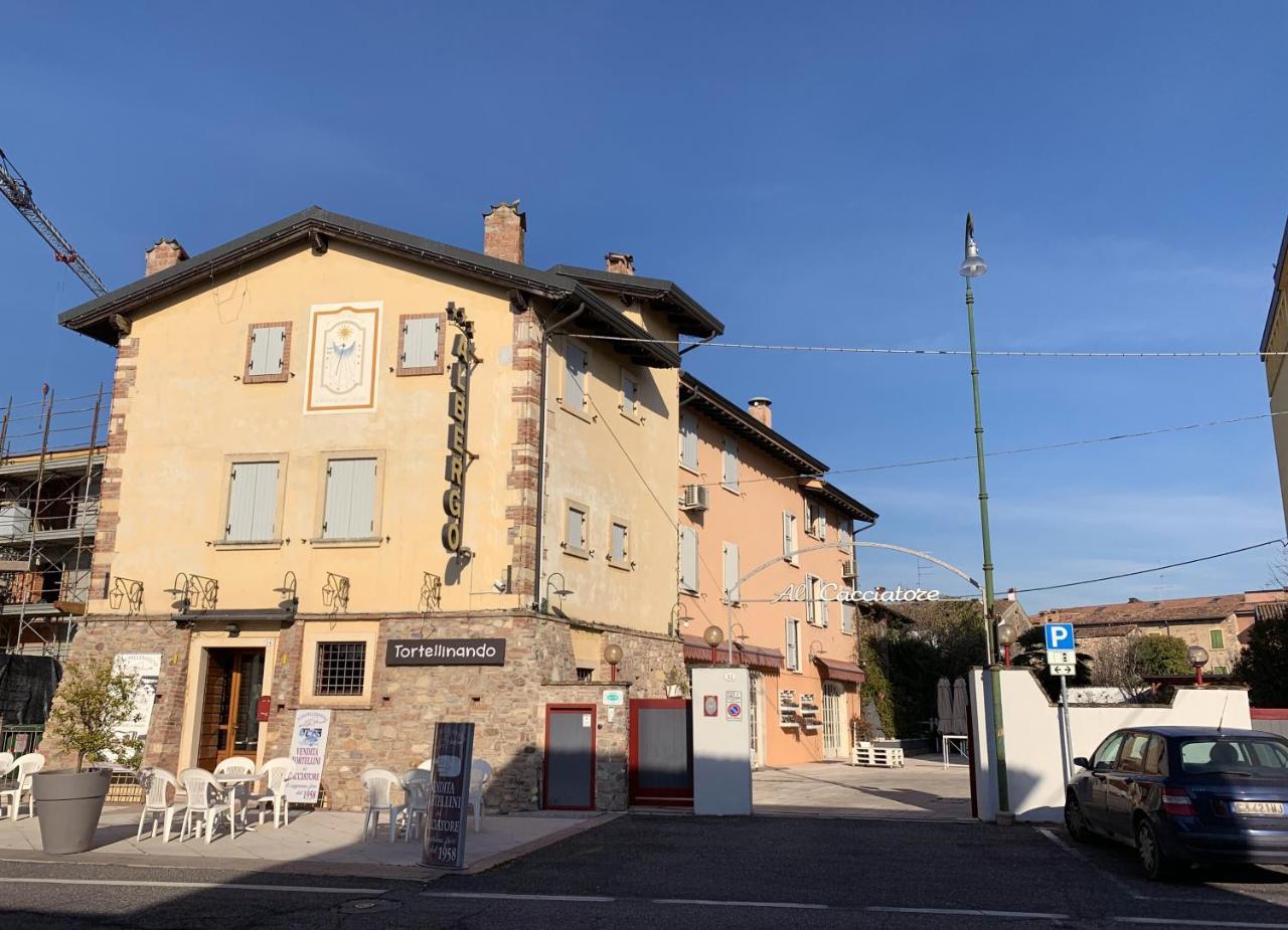 Albergo Al Cacciatore Tortellinando Valeggio sul Mincio Dış mekan fotoğraf